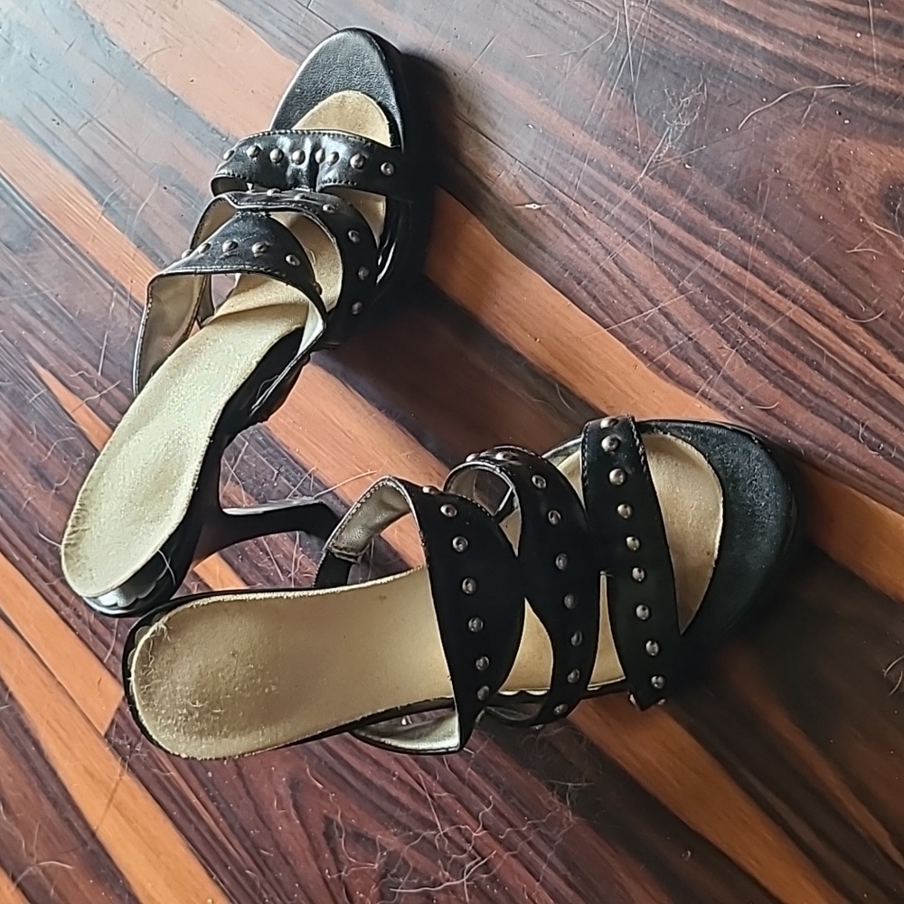 Womens heels